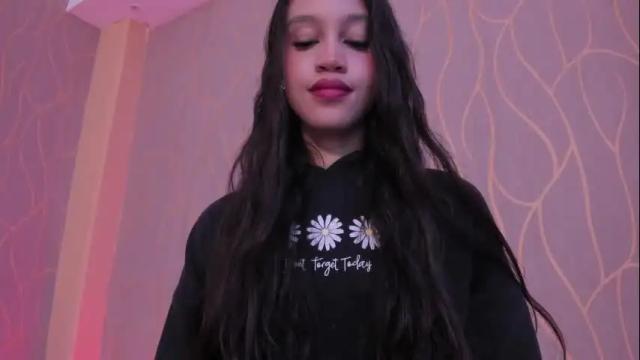 Image 12 of lisawhisper Stream on Chaturbate on 6 months ago