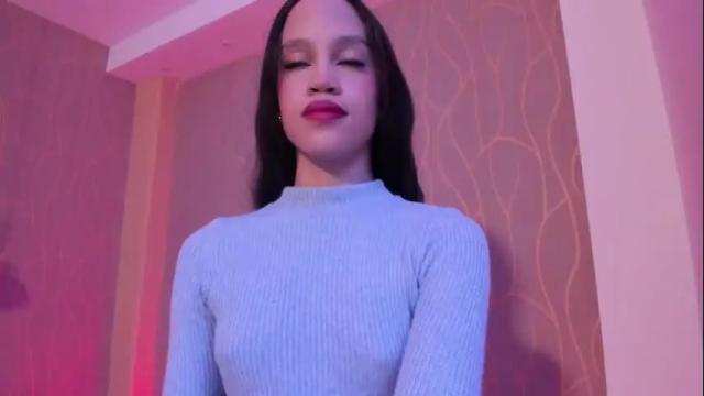 Image 3 of lisawhisper Stream on Chaturbate on 17 days ago
