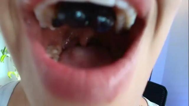 Image 12 of lisbet_21x Stream on Chaturbate on 4 months ago