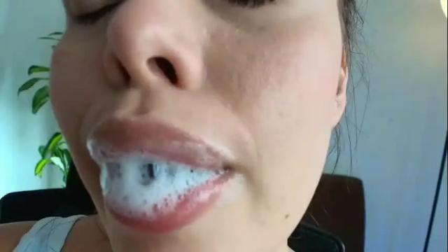 Thumbnail 2, lisbet_21x's Stream at Chaturbate, 4 months ago