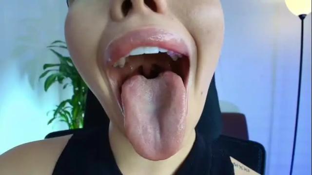 Image 3 of lisbet_21x Stream on Chaturbate on 3 months ago