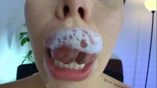 Image 10 of lisbet_21x Stream on Chaturbate on 3 months ago