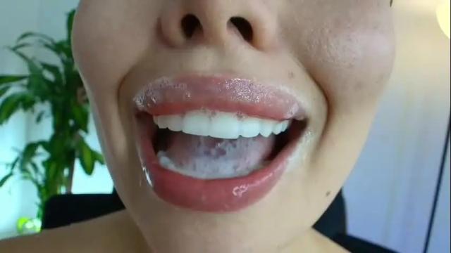 Image 2 of lisbet_21x Stream on Chaturbate on 3 months ago