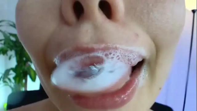 Image 3 of lisbet_21x Stream on Chaturbate on 3 months ago
