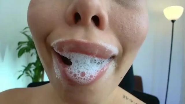 Image 10 of lisbet_21x Stream on Chaturbate on 3 months ago