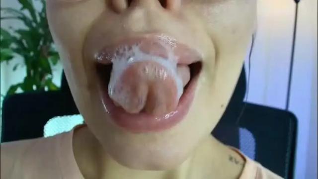 Thumbnail 1, lisbet_21x's Stream at Chaturbate, 2 months ago