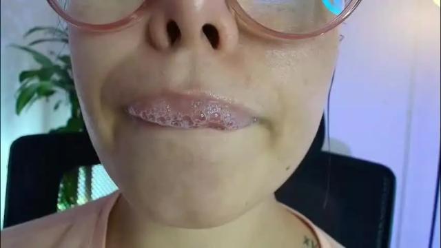 Image 8 of lisbet_21x Stream on Chaturbate on 2 months ago