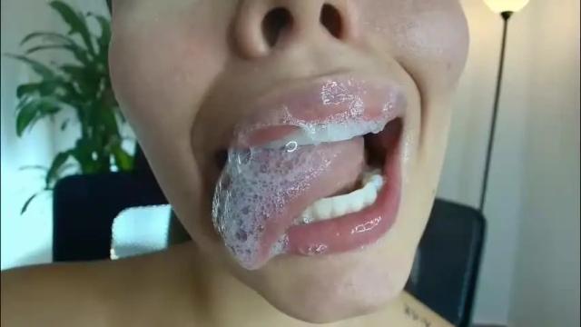 Image 11 of lisbet_21x Stream on Chaturbate on 2 months ago