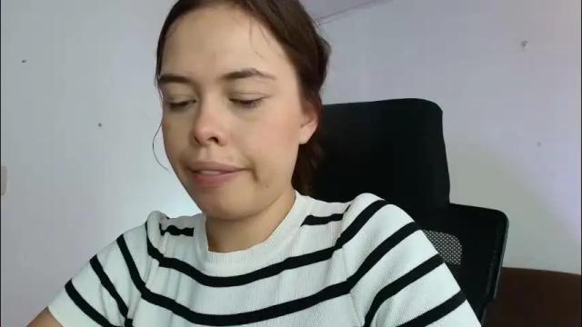 Image 11 of lisbet_21x Stream on Chaturbate on 2 months ago