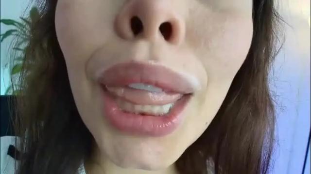 Image 2 of lisbet_21x Stream on Chaturbate on 2 months ago