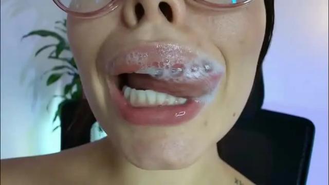 Image 12 of lisbet_21x Stream on Chaturbate on 2 months ago