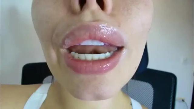 Image 6 of lisbet_21x Stream on Chaturbate on 1 month ago