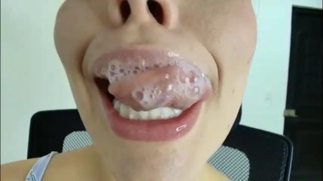 Image 3 of lisbet_21x Stream on Chaturbate on 1 month ago
