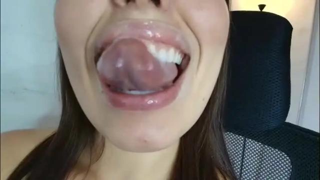 Image 10 of lisbet_21x Stream on Chaturbate on 1 month ago