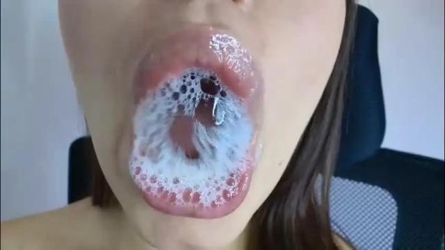 Image 4 of lisbet_21x Stream on Chaturbate on 1 month ago