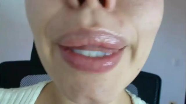 Image 6 of lisbet_21x Stream on Chaturbate on 1 month ago