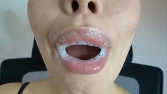 Image 7 of lisbet_21x Stream on Chaturbate on 1 month ago