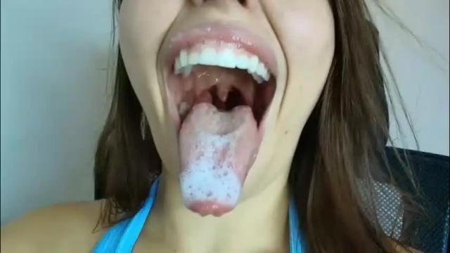 Image 6 of lisbet_21x Stream on Chaturbate on 1 month ago