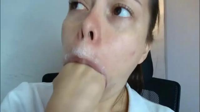 Image 11 of lisbet_21x Stream on Chaturbate on 23 days ago