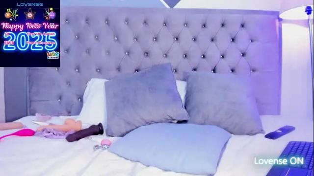 Image 10 of lisbethdavilas Stream on Chaturbate on 20 days ago