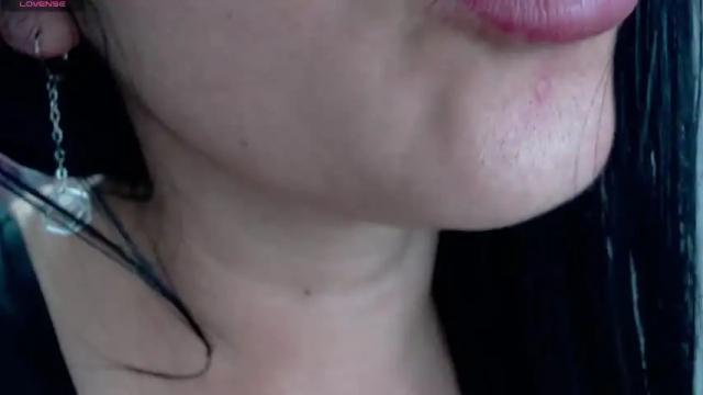 Image 12 of liseth_rodrigurez Stream on Chaturbate on 19 months ago