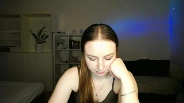 Image 8 of lisevans Stream on Chaturbate on 6 months ago