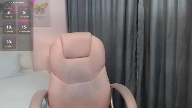 Image 10 of liss_black Stream on Chaturbate on 7 days ago