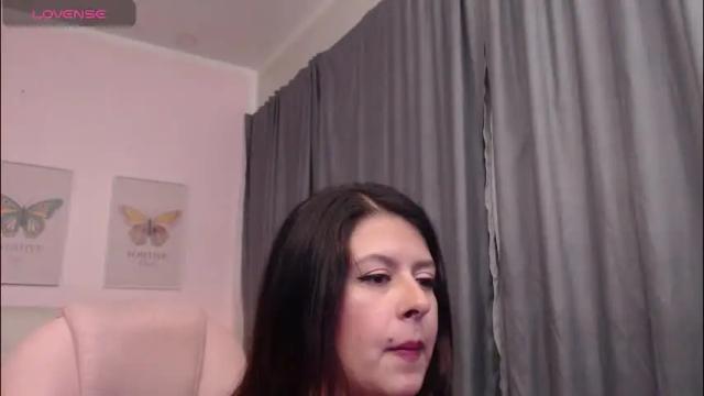 Image 8 of liss_black Stream on Chaturbate on 1 month ago