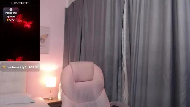 Image 8 of liss_black Stream on Chaturbate on 1 month ago