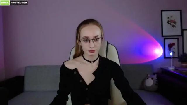 Image 2 of lissa__fox Stream on Chaturbate on 19 months ago