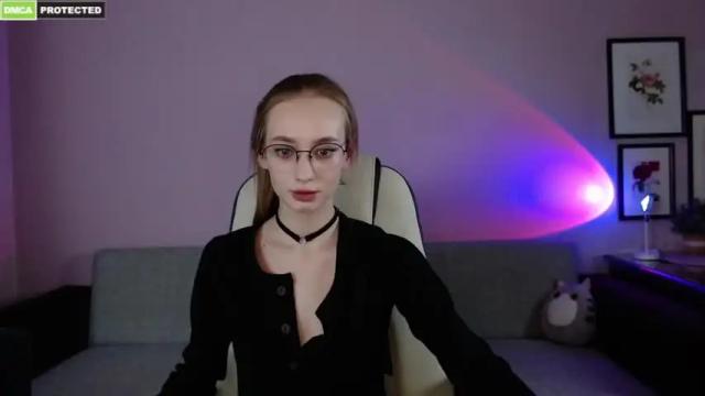 Image 7 of lissa__fox Stream on Chaturbate on 19 months ago