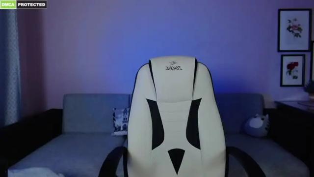 Image 8 of lissa__fox Stream on Chaturbate on 19 months ago