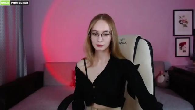 Image 11 of lissa__fox Stream on Chaturbate on 19 months ago