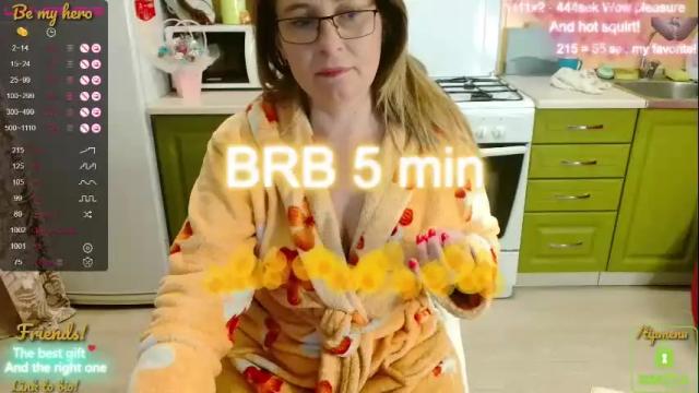Image 12 of lissa_charmingmilf Stream on Chaturbate on 2 months ago