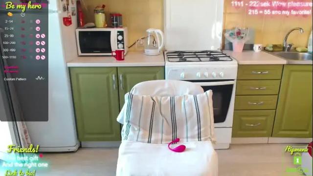 Image 6 of lissa_charmingmilf Stream on Chaturbate on 1 month ago
