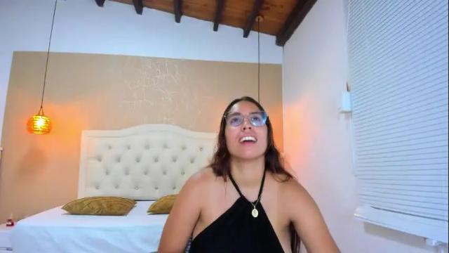 Image 11 of lissa_jhonsoon Stream on Chaturbate on 24 days ago