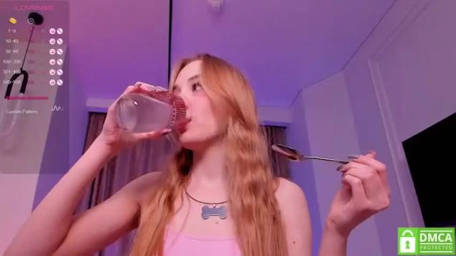 Image 1 of lissa_meooow Stream on Chaturbate on 6 months ago