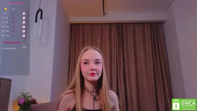 Image 9 of lissa_meooow Stream on Chaturbate on 5 months ago