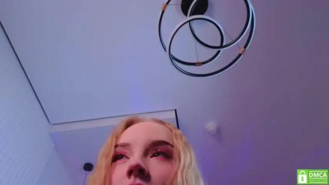 Image 12 of lissa_meooow Stream on Chaturbate on 13 months ago