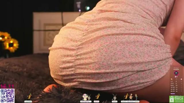 Image 3 of lissa_meooow Stream on Chaturbate on 2 months ago