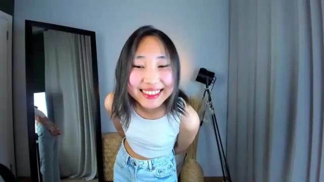 Image 2 of lissa_mur Stream on Chaturbate on 16 months ago