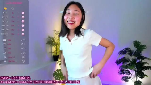 Image 4 of lissa_mur Stream on Chaturbate on 15 months ago