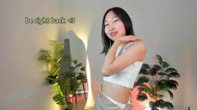 Image 3 of lissa_mur Stream on Chaturbate on 15 months ago
