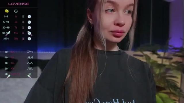 Image 6 of lissa_rose Stream on Chaturbate on 13 months ago