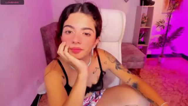 Image 6 of lissaa_rosse Stream on Chaturbate on 17 months ago