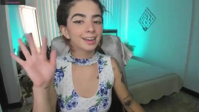 Image 11 of lissaa_rosse Stream on Chaturbate on 16 months ago