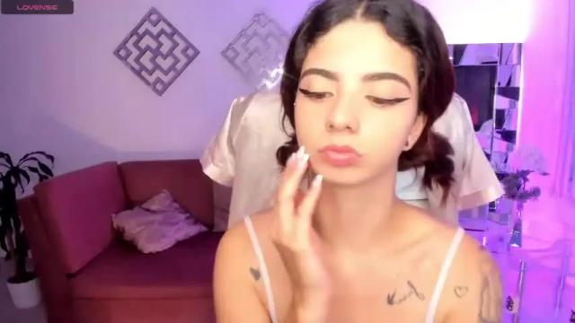 Image 10 of lissaa_rosse Stream on Chaturbate on 16 months ago