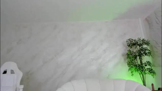 Image 2 of lissababe11 Stream on Chaturbate on 2 months ago