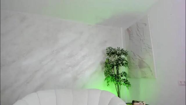 Image 4 of lissababe11 Stream on Chaturbate on 2 months ago