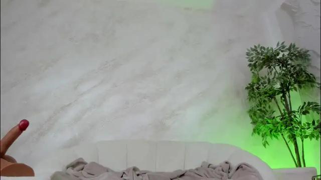 Image 10 of lissababe11 Stream on Chaturbate on 2 months ago